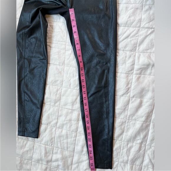 NWT Honeylove Black Vegan Leather Shaping Leggings - Small - Picture 8 of 9